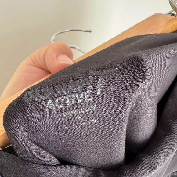 Old navy active joggers - Picture 4 of 5